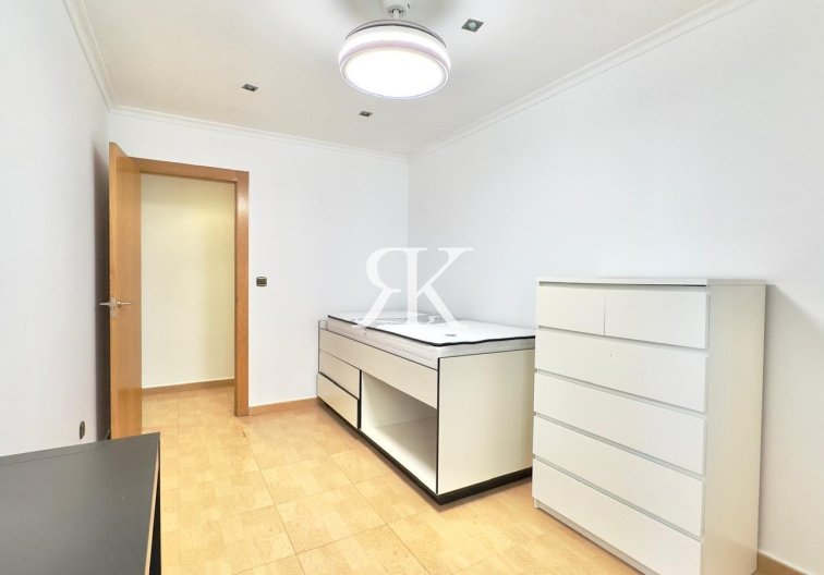 Herverkoop - Appartement - Torrevieja - Centro