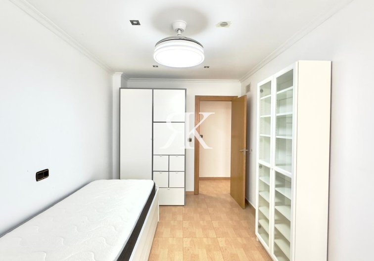 Herverkoop - Appartement - Torrevieja - Centro