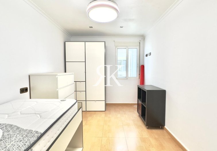 Herverkoop - Appartement - Torrevieja - Centro