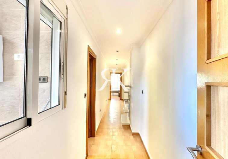 Herverkoop - Appartement - Torrevieja - Centro