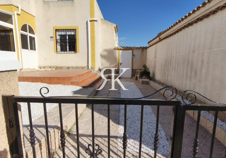 Wiederverkauf - town house - Orihuela Costa - La Ceñuela