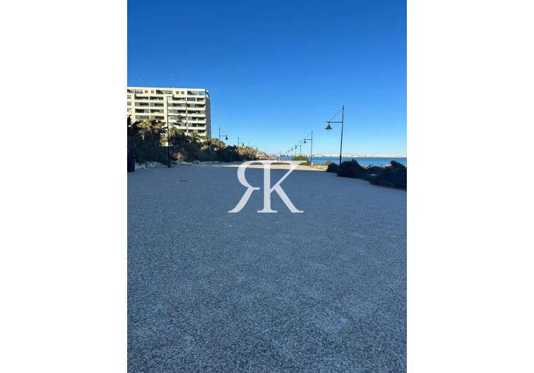 Wiederverkauf - Wohnung - Punta Prima - Costa Blanca