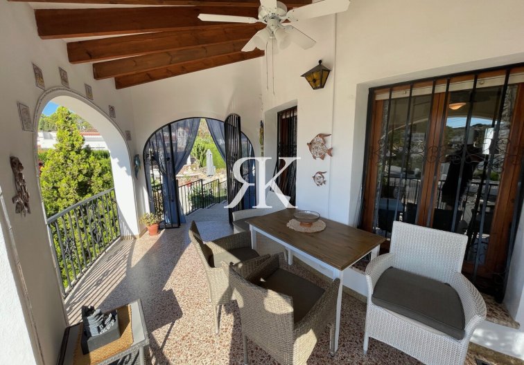 Revente - villa - Alfas del Pí - Costa Blanca