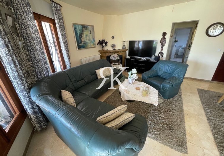 Revente - villa - Alfas del Pí - Costa Blanca