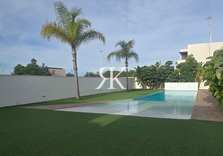 Resale - Penthouse - Pilar de la Horadada - Costa Blanca