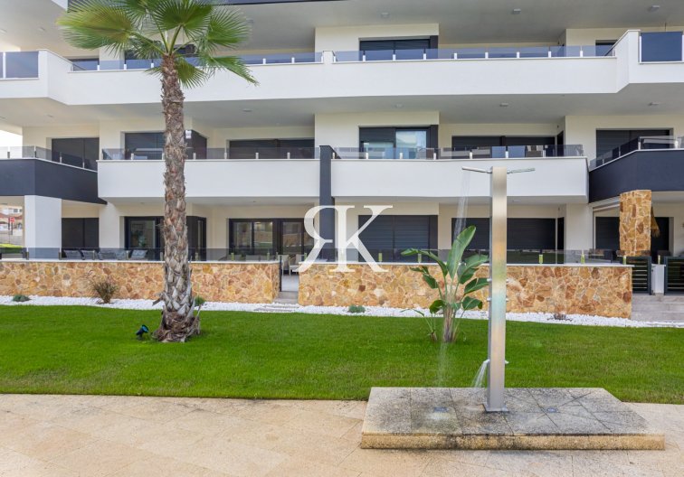 Wiederverkauf - Wohnung - Orihuela Costa - Costa Blanca
