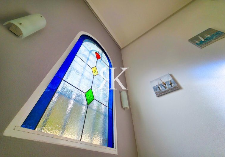 Herverkoop - villa - Villamartin - Costa Blanca