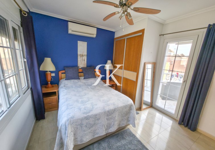 Herverkoop - villa - Villamartin - Costa Blanca