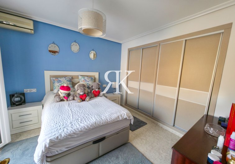 Herverkoop - villa - Villamartin - Costa Blanca