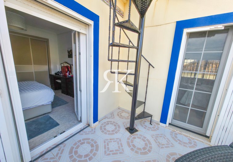 Herverkoop - villa - Villamartin - Costa Blanca