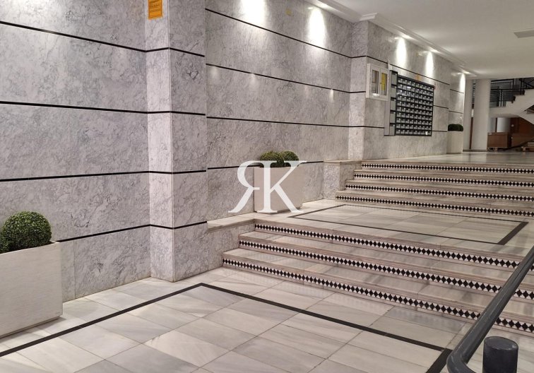 Segunda mano - Apartamento  - Torrevieja - Acequion