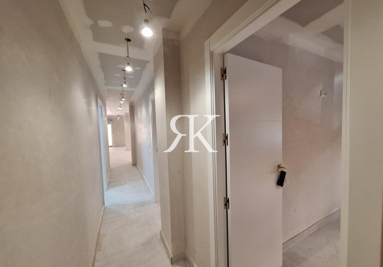 Segunda mano - Apartamento  - Torrevieja - Acequion