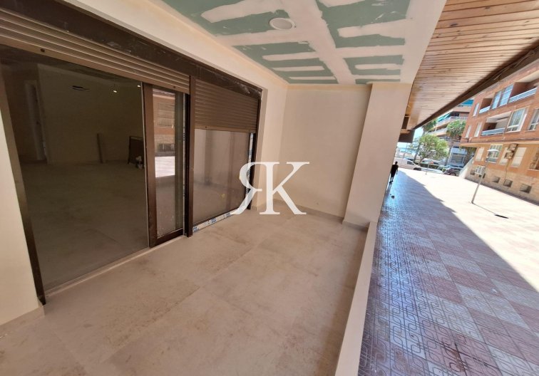 Segunda mano - Apartamento  - Torrevieja - Acequion