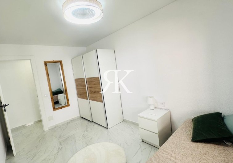 Herverkoop - Appartement - Torrevieja - Playa del Cura