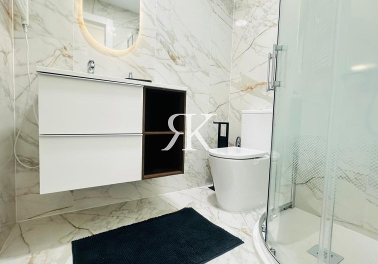 Herverkoop - Appartement - Torrevieja - Playa del Cura