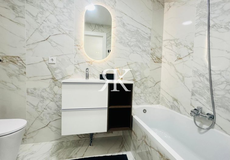 Herverkoop - Appartement - Torrevieja - Playa del Cura