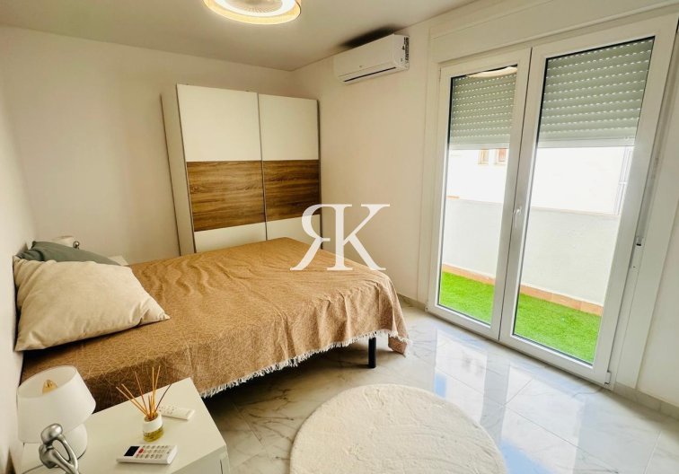 Herverkoop - Appartement - Torrevieja - Playa del Cura