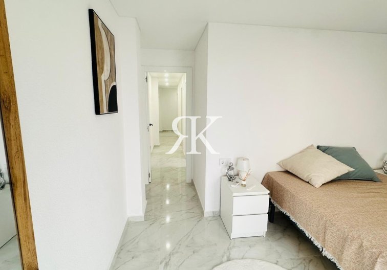 Herverkoop - Appartement - Torrevieja - Playa del Cura