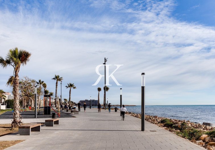 Herverkoop - Appartement - Torrevieja - Playa del Cura
