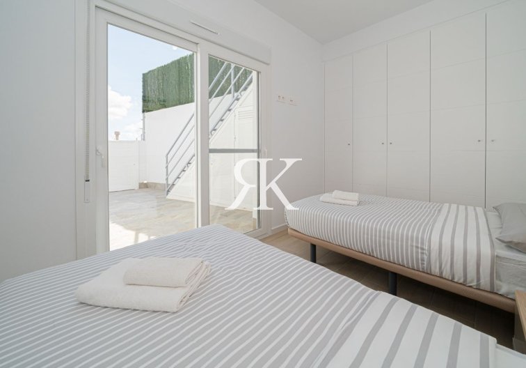 Revente - villa - Avileses - Inland