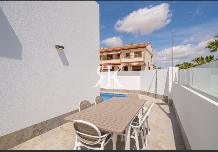 Revente - villa - Avileses - Inland