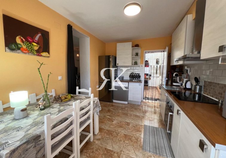 Segunda mano - town house - Torrevieja - Calas Blanca