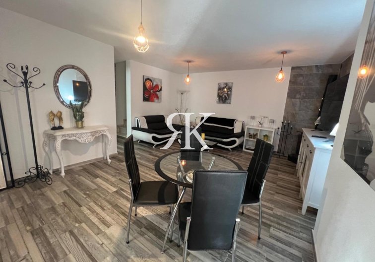 Segunda mano - town house - Torrevieja - Calas Blanca