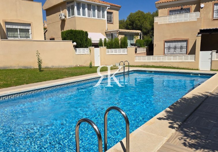 Revente - villa - Orihuela - Inland