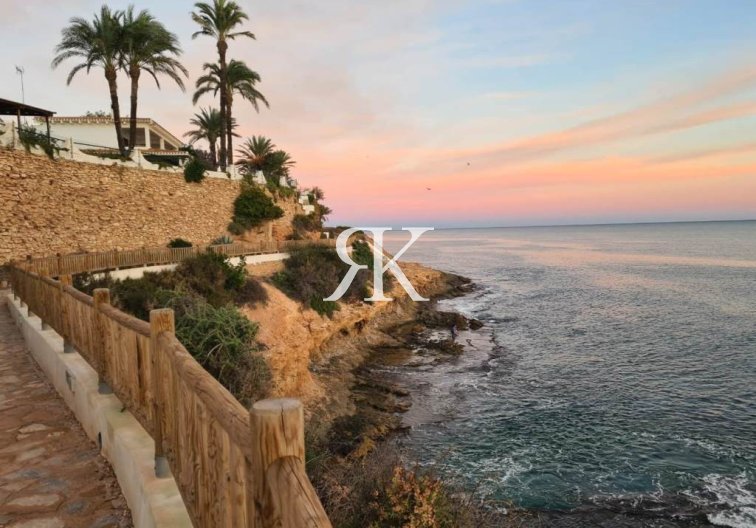 Wiederverkauf - Wohnung - Orihuela Costa - Costa Blanca