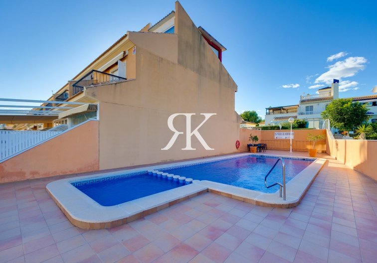 Wiederverkauf - villa - Orihuela Costa - Costa Blanca