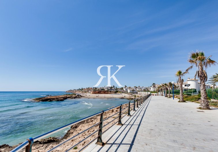 Wiederverkauf - villa - Orihuela Costa - Costa Blanca