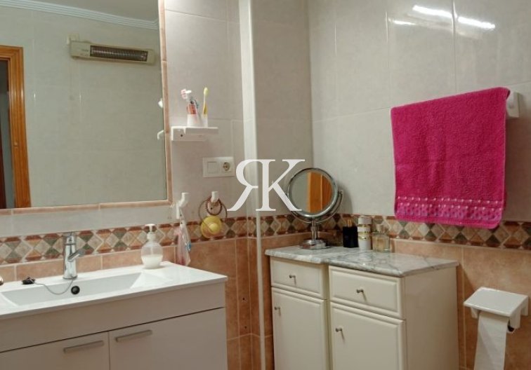 Revente - villa - Pilar de la Horadada - Costa Blanca