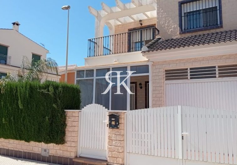 Revente - villa - Pilar de la Horadada - Costa Blanca