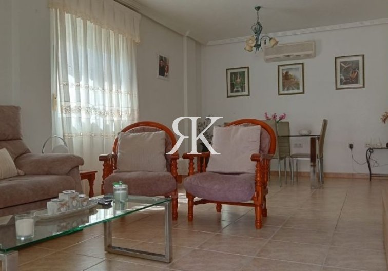 Revente - villa - Pilar de la Horadada - Costa Blanca