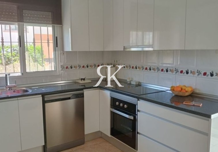 Revente - villa - Pilar de la Horadada - Costa Blanca