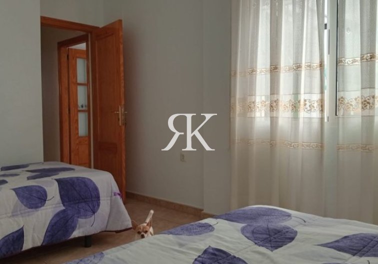 Revente - villa - Pilar de la Horadada - Costa Blanca