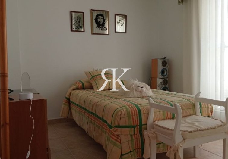 Revente - villa - Pilar de la Horadada - Costa Blanca