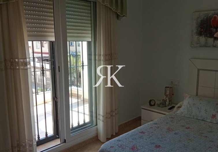 Revente - villa - Pilar de la Horadada - Costa Blanca