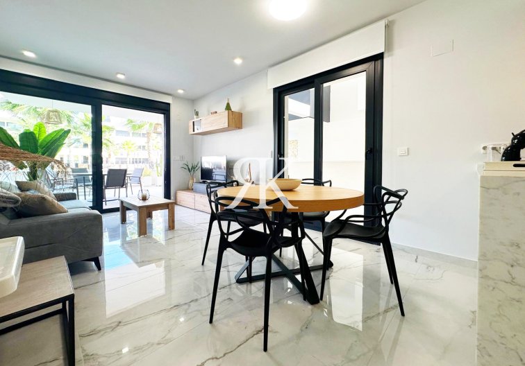 Resale - Apartment - Torrevieja - Costa Blanca