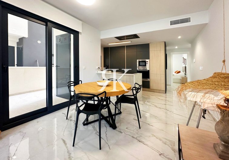 Resale - Apartment - Torrevieja - Costa Blanca