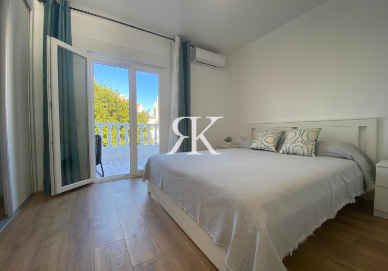 Resale - town house - Torrevieja - Costa Blanca