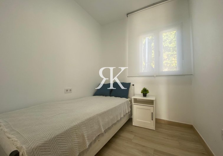 Resale - town house - Torrevieja - Costa Blanca