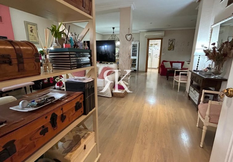 Segunda mano - villa - Los Montesinos - Costa Blanca