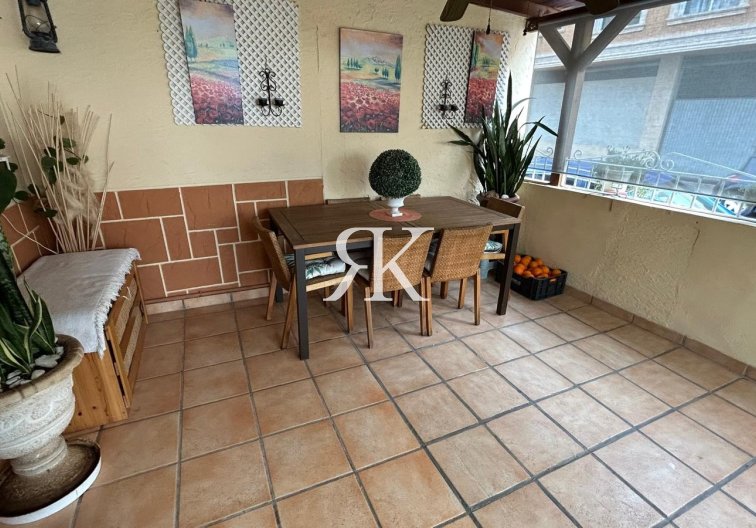 Segunda mano - villa - Los Montesinos - Costa Blanca