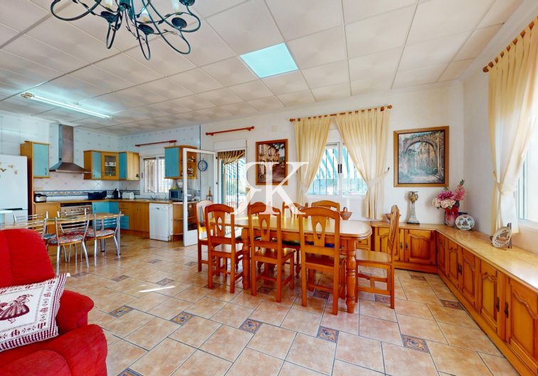 Segunda mano - villa - Crevillent - Inland