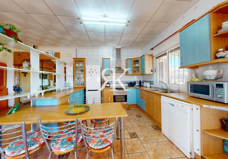 Segunda mano - villa - Crevillent - Inland