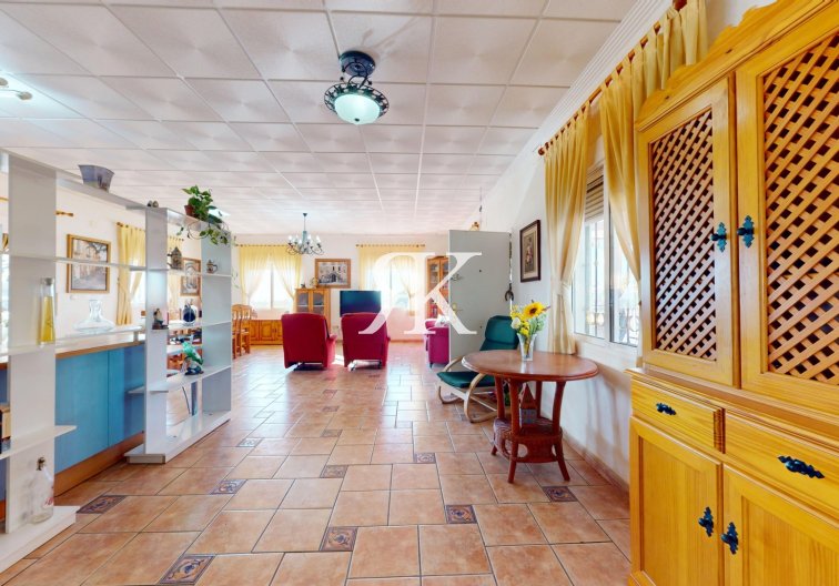 Segunda mano - villa - Crevillent - Inland