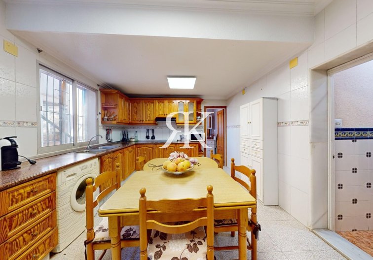 Segunda mano - villa - Crevillent - Inland