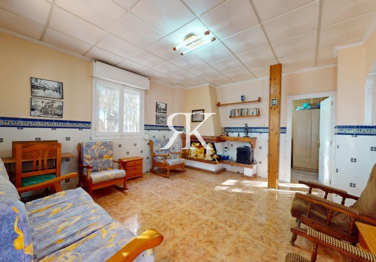 Segunda mano - villa - Crevillent - Inland