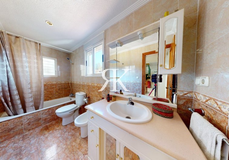 Segunda mano - villa - Crevillent - Inland